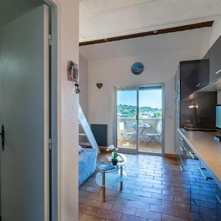 Les Bastides De Guerrevieille-6 By Interhome Appartement
